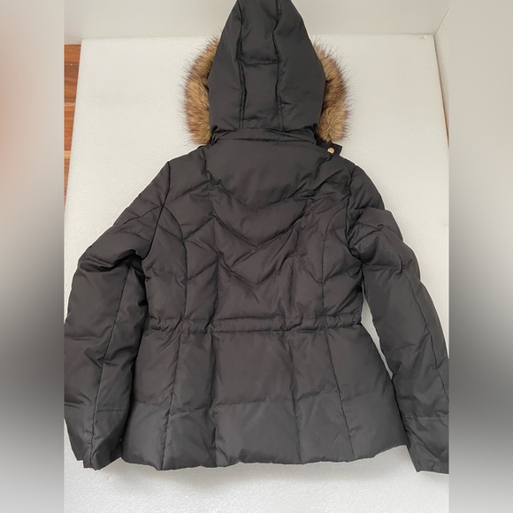 GUESS Women's Zipped Pockets Down Faux-Fur-Trim Hooded Parka, Black, Size L - Picture 7 of 11